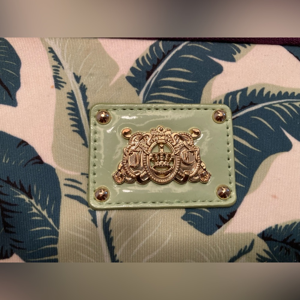 Juicy Couture IPad carrier! - Picture 2 of 4